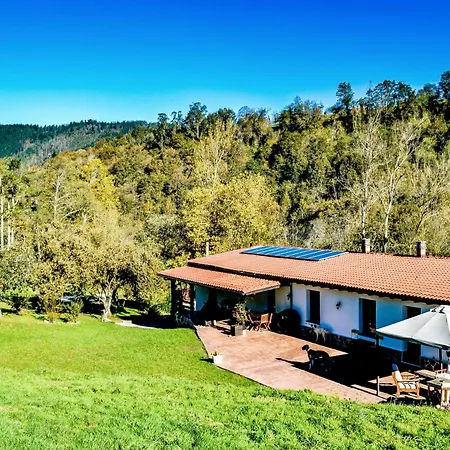 Finca La Naguada Gran Casa Rural En Infiesto * Pilona