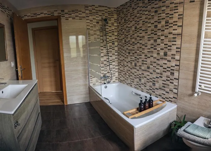 Finca La Naguada Gran Casa Rural En Infiesto